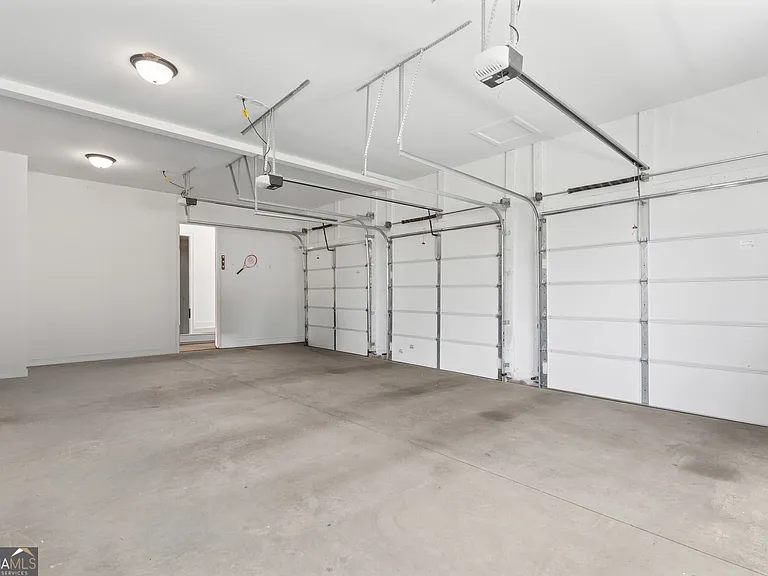 2045 Kent Ct — Photo 73