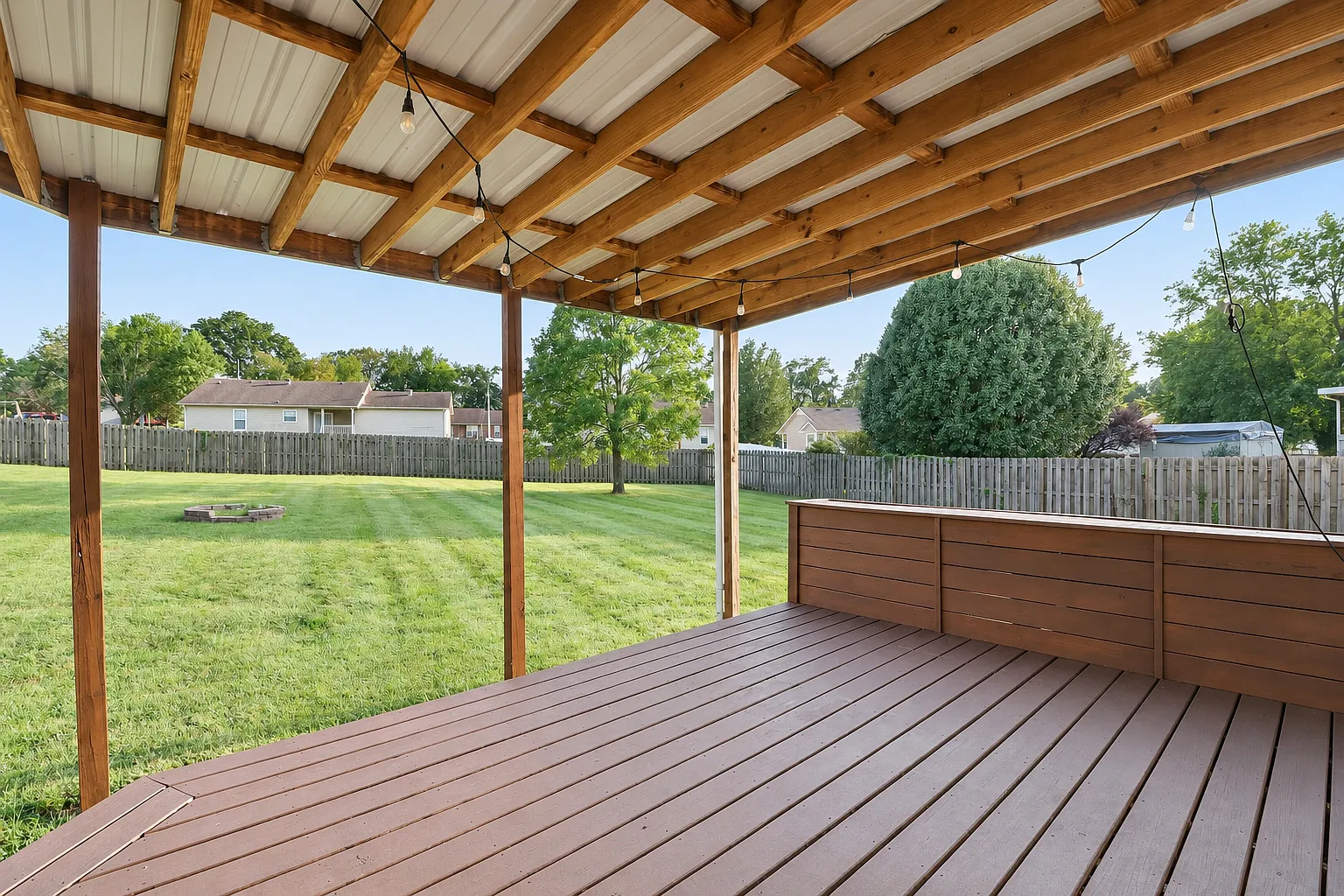 3 bed, 1200 sqft, $1,850 — Photo 4