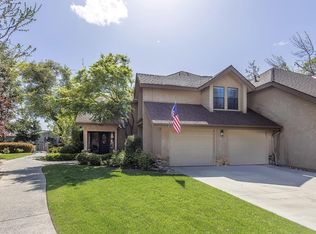 1262 W Flora Ave, Reedley, CA 93654