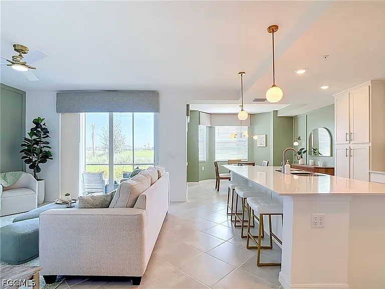 15345 Green Acres Ave — Photo 7