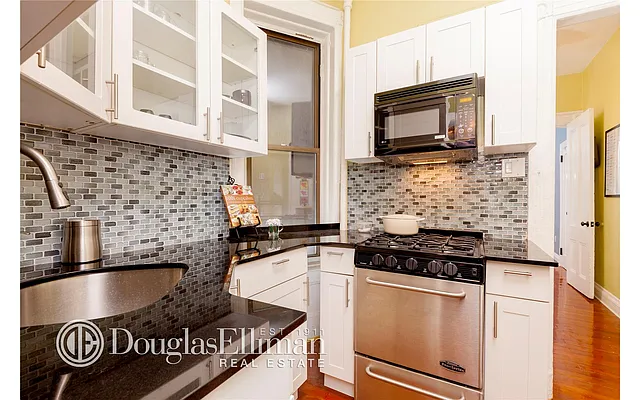 Sold by Douglas Elliman | media 3