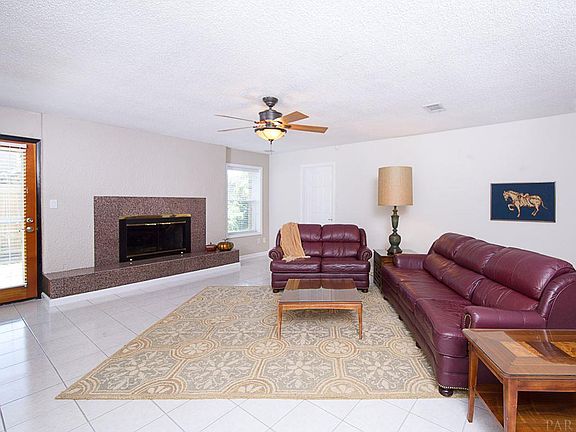 3rd image of 6806 Kitty Hawk Dr