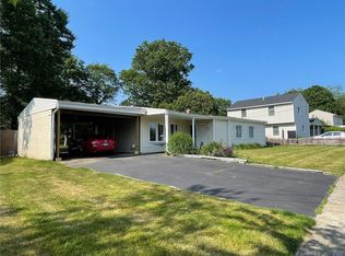 70 Marina Dr, Stratford, CT 06614