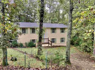 305 Oakleaf Cir, Knoxville, TN 37924