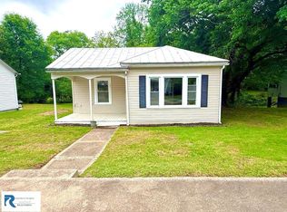 17 Garland St, Danville, VA 24541