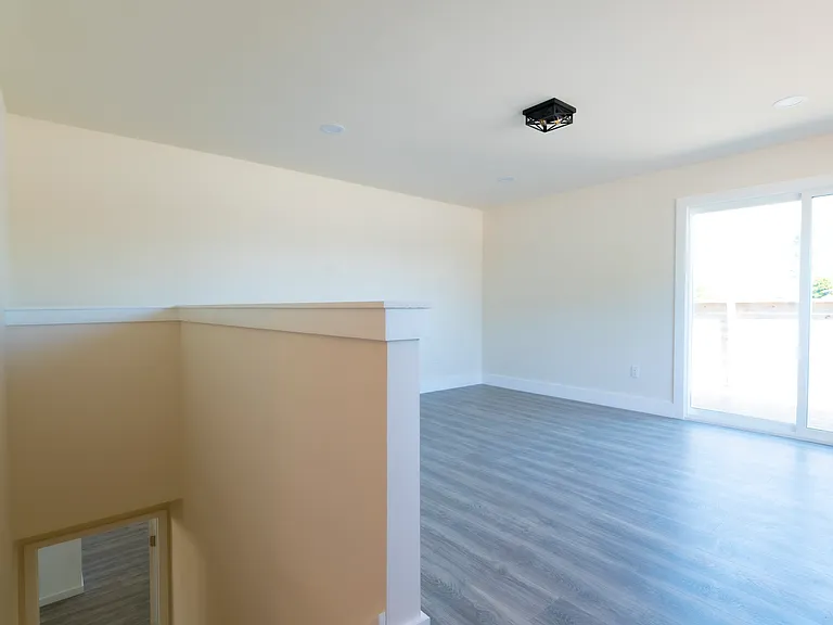321 Cornell Dr — Photo 29