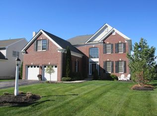 55 Greenside Way, Methuen, MA 01844