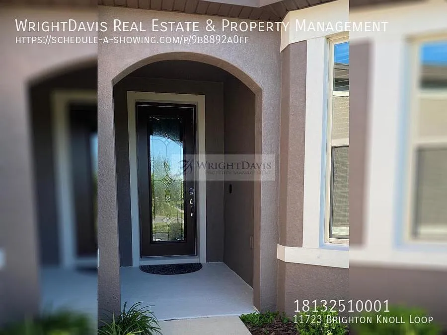 Stunning 4/2 in Riverview with 2 car garage! — Photo 3