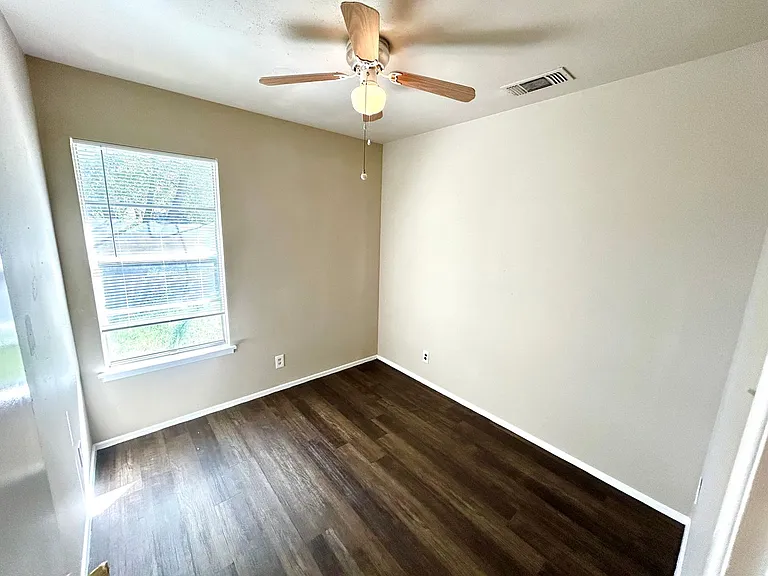 206 Northview Dr — Photo 15