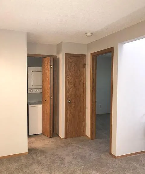 2932 Shadow Creek Dr — Photo 8