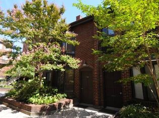 1016 Paper Mill Ct NW, Washington, DC 20007