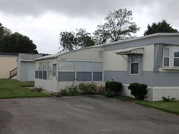 2nd image of 17610 Mary Ann Dr