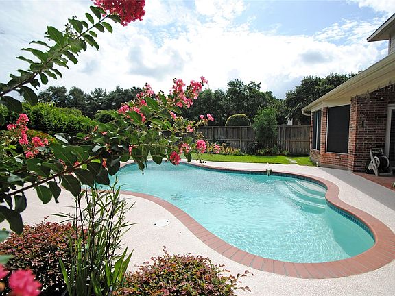 3rd image of 22902 Greenrush Dr