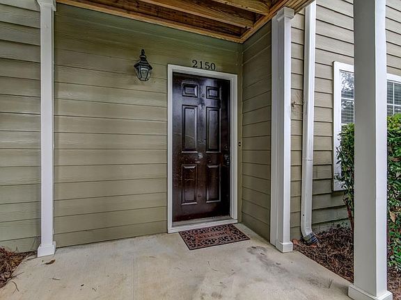 3rd image of 2150 River Heights Ct SE #6