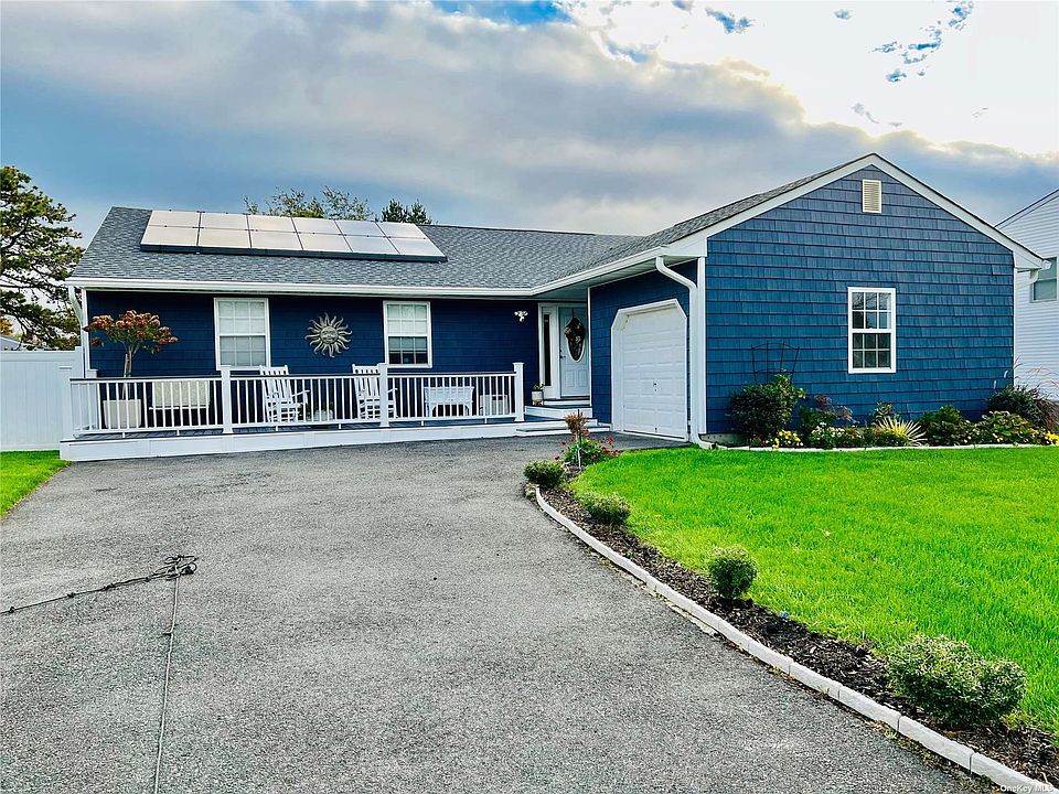 3 Sundown Drive, Bellport, NY 11713 Zillow