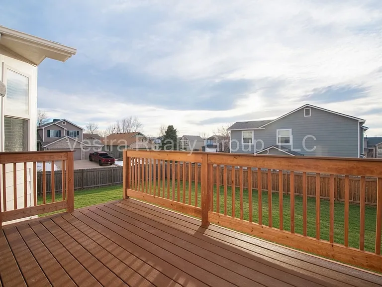 5193 S Liverpool Way — Photo 16