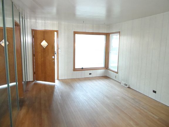 4th image of 523 51st Ave