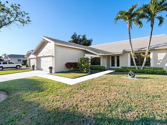 2nd image of 6053 Petaluma Drive