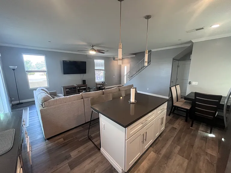 1291 Donax Ave — Photo 10