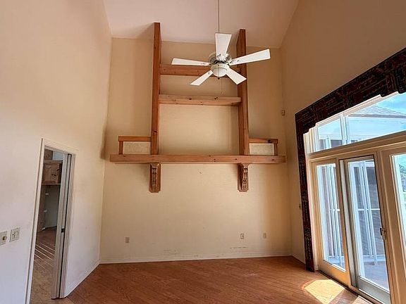 4th image of 471 Plantation Dr
