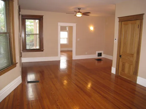 202 Sterrett Ave APT 2, Covington, KY 41014