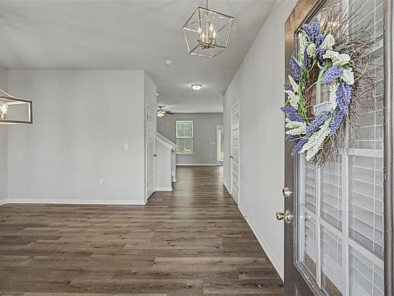 4th image of 212 McGinnis Cir