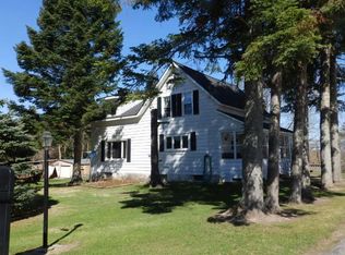 247 Hewlett Rd, Hermon, NY 13652