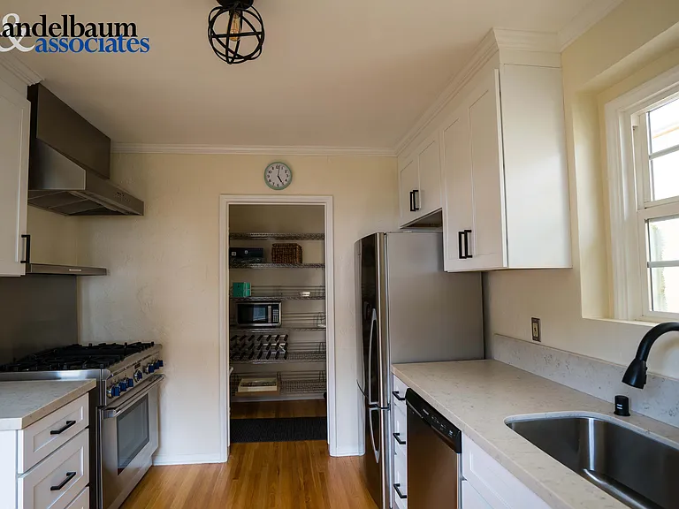 206 N Prospect Ave — Photo 19