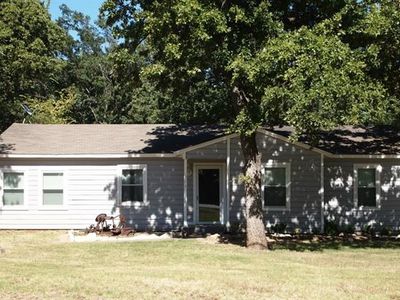 314 Center Ln, Fort Worth, TX, 76140