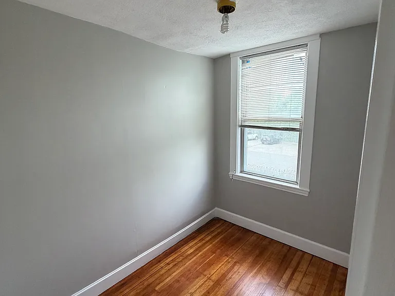 86 Bremen St #2 — Photo 6