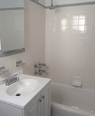 Rented by Level Group | media 15