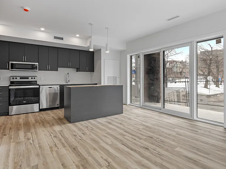 177 Armstrong St — Photo 11