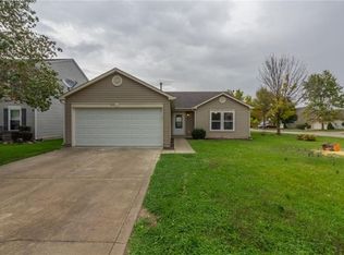 2101 Olympia Dr, Franklin, IN 46131