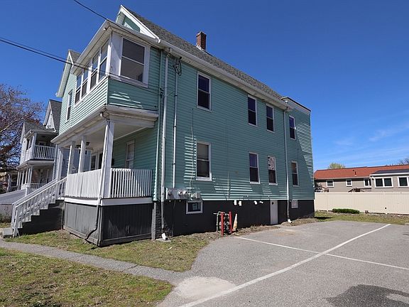 3rd image of 444 Bryant St