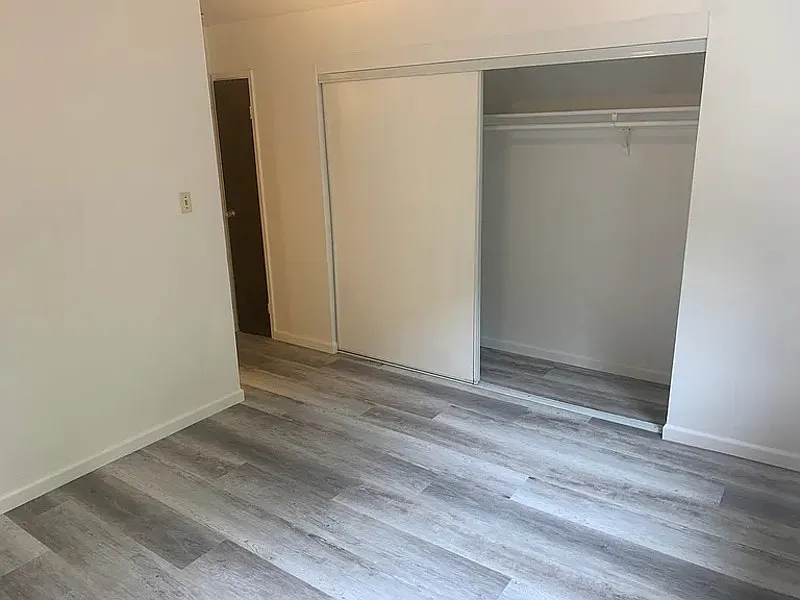 2 bed, 2.0 bath, 850 sqft, $1,798 — Photo 3