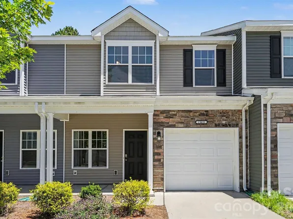 13635 Browhill Ln, Charlotte, NC 28278