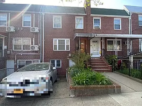 2322 97th St, East Elmhurst, NY 11369