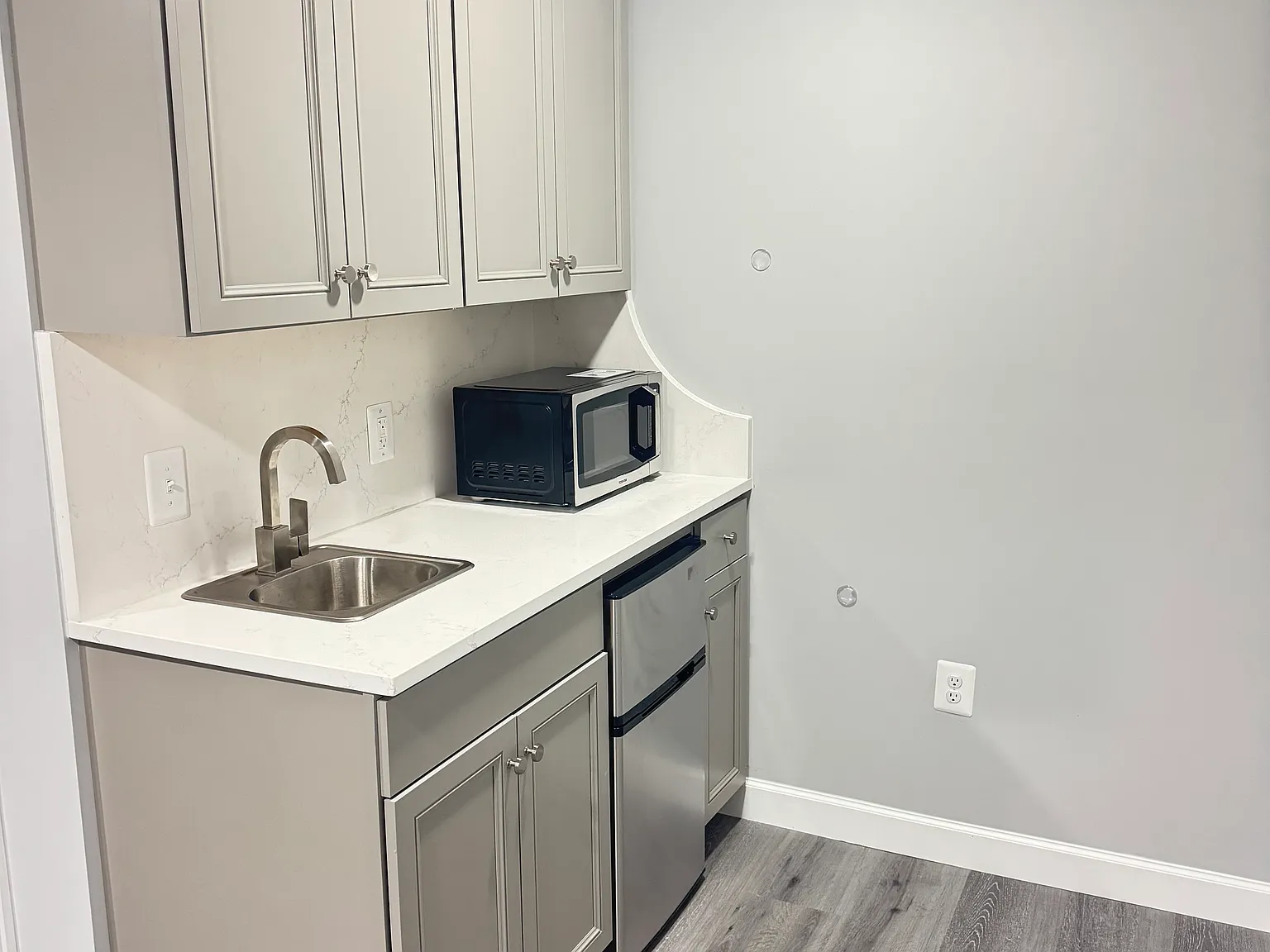 1 bed, 5754 sqft, $1,600 — Photo 1