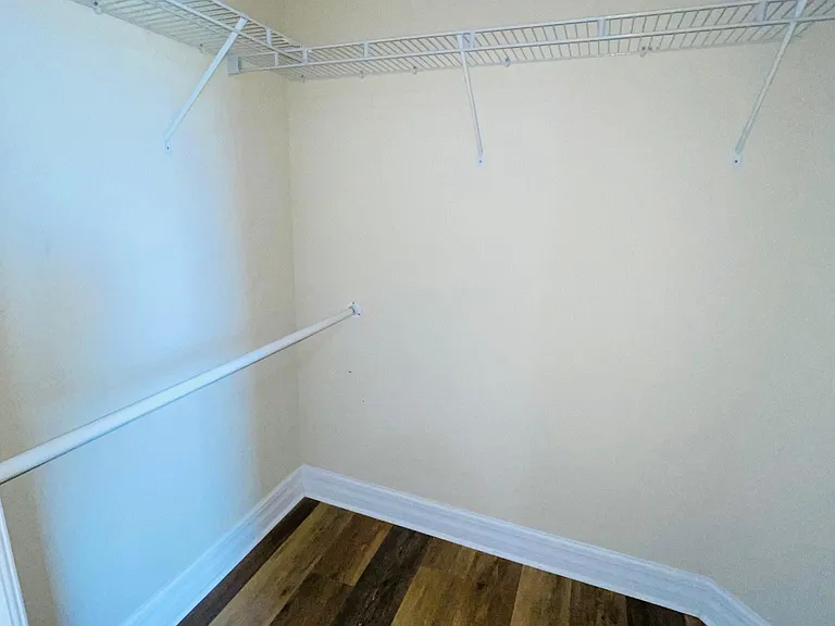 Middle bedroom closet