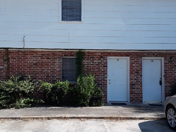 596 Champagne Cir APT 18