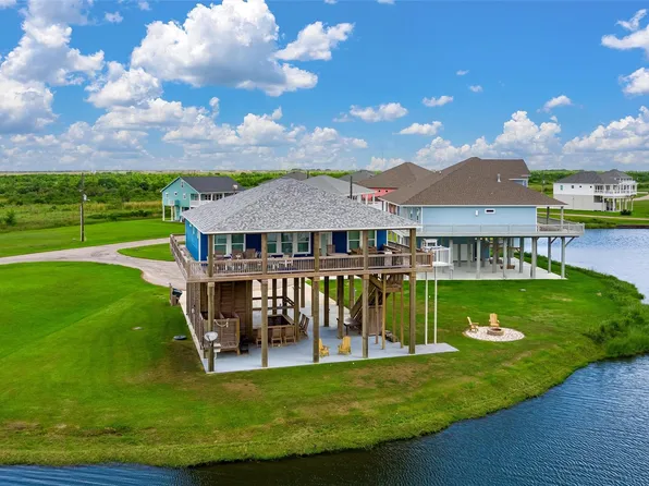 3734 Marble St, Pt Bolivar, TX 77650