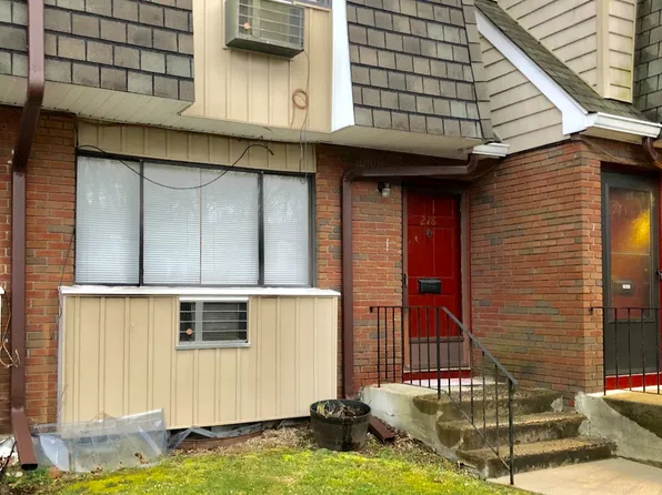 276 High Path Road #276, Windsor, CT 06095