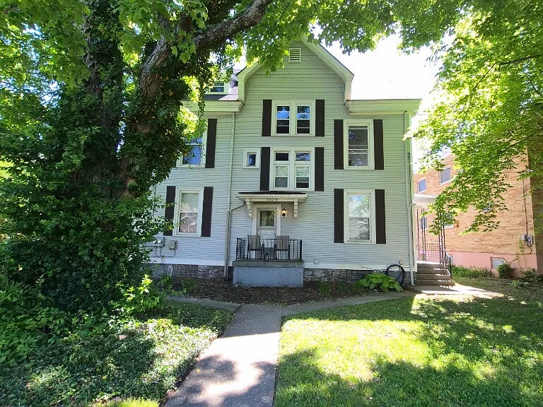 5908 Cary Ave #2 — Photo 1