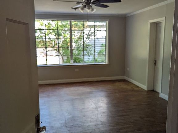 5th image of 2625 Pine St
