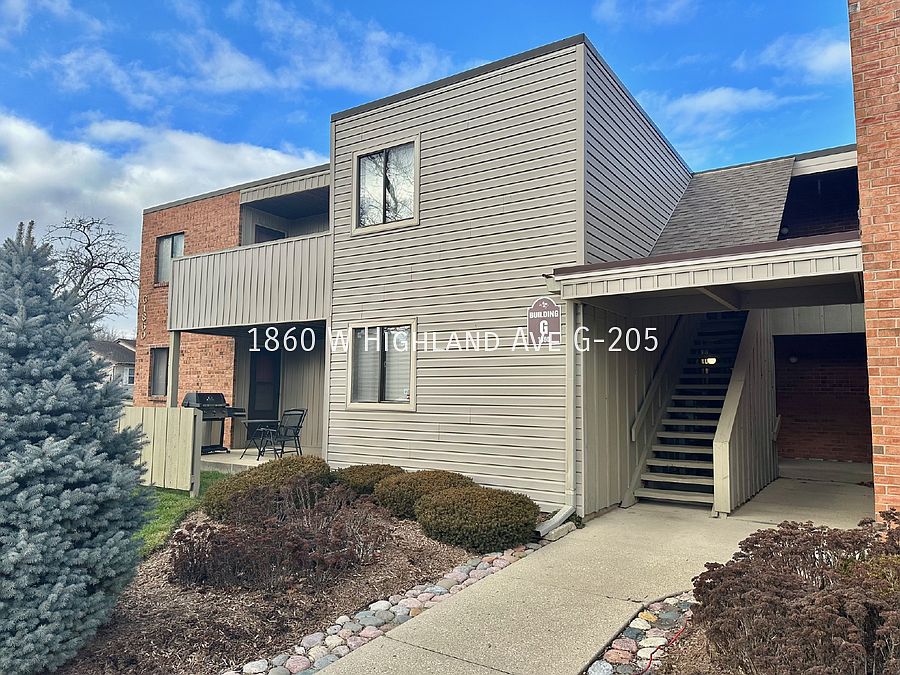 1st image of 1860 W Highland Ave #G205