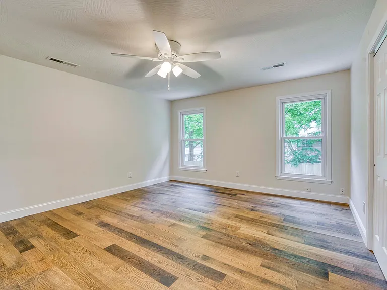 432 E Grayrock Dr — Photo 34