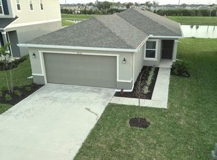 9532 Sandy Bluffs Cir, Parrish, FL 34219