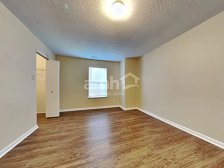 2162 Providence Dr — Photo 14