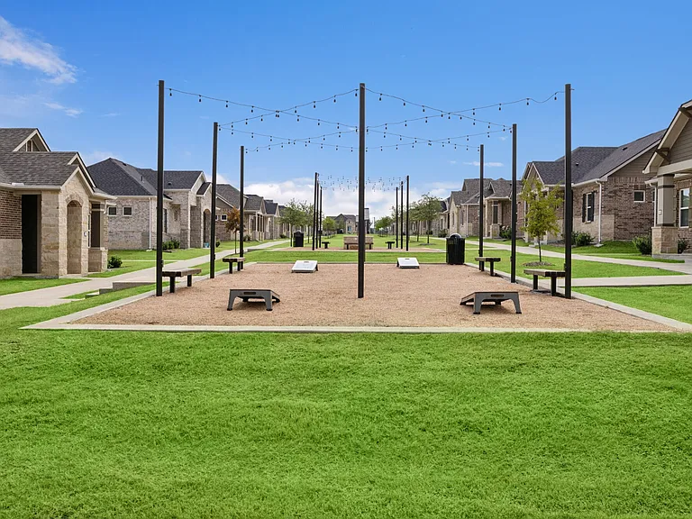 VLux Stoneridge — Photo 108