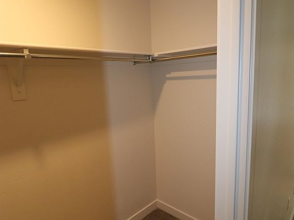 2nd image of 551 W 1520 S #3105-1